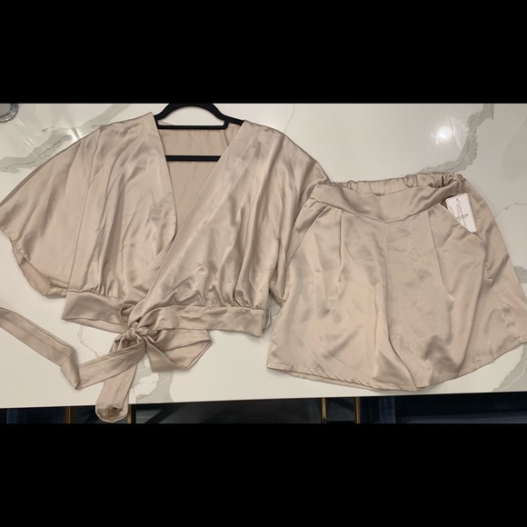 romper - Picture 3 of 5